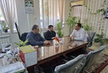 حضور شهردار و رئیس اداره آموزش و پرورش تولمات در مدرسه شهید رهبر ابراهیمی