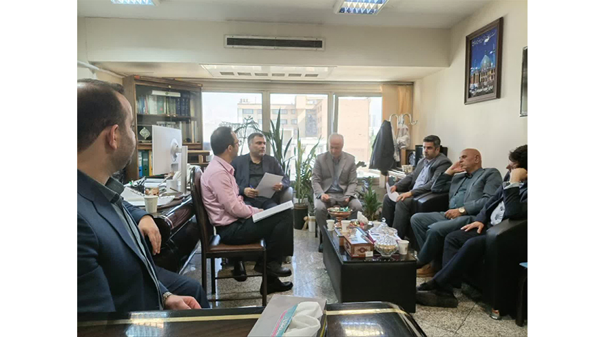 پیگیری مسائل و نیازهای شهرداری‌های صومعه‌سرا در دیدار با دکتر جوانمردی، مدیرکل برنامه‌ریزی و بودجه سازمان شهرداری‌ها و دهیاری‌های کشور