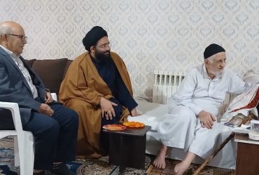 عیادت امام جماعت محترم مسجد جامع تولم شهر به اتفاق جمعی از مسئولین از امام جماعت اسبق مسجد جامع